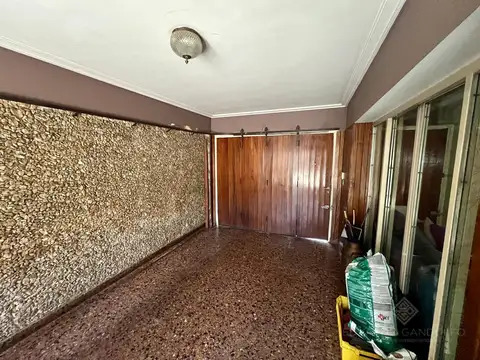 Casa en Venta en Remedios De Escalada, USD 220.000