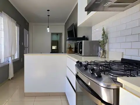 Depto Tipo Casa 4 ambientes con 1 baño