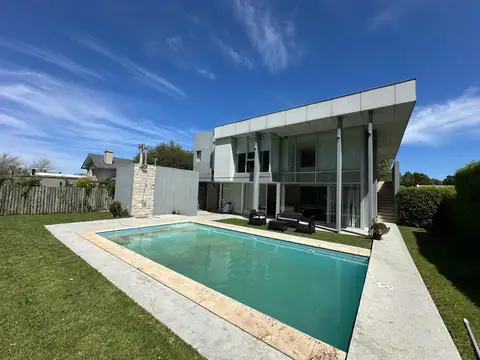 Casa alquiler de temporada Rumenco