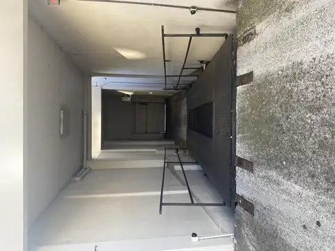 cochera en venta en 57 entre 17 y 18