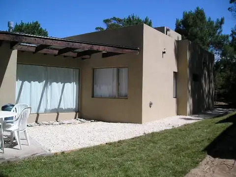 Albatros y Manuel Guerrero 100