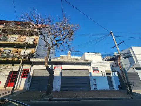 2 GALPONES COMERCIALES Y / O INDUSTRIALES CON BAÑO EN PROPIEDAD HORIZONTAL - ZONIF. ID