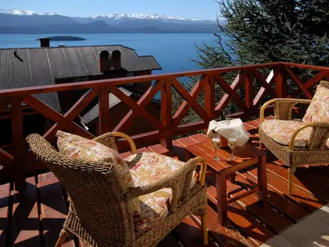 Venta departamento 2 dorm con increibles vistas al lago Bariloche