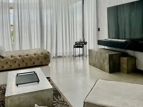 Casa en Alquiler Temporal de 5 dormitorios