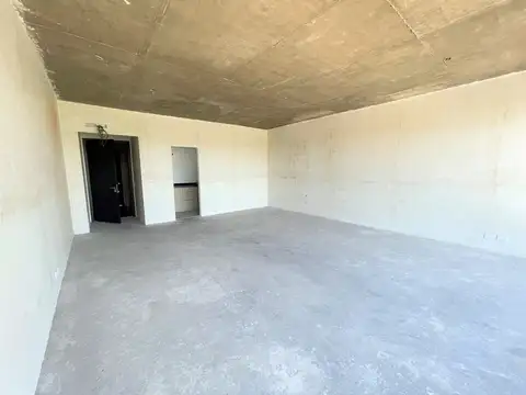 Oficina en Alquiler en Pilar, USD 850