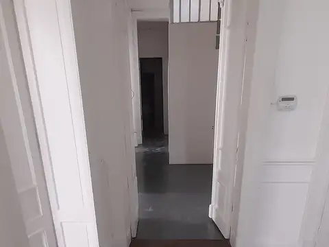 Departamento 7 ambientes con 2 baños