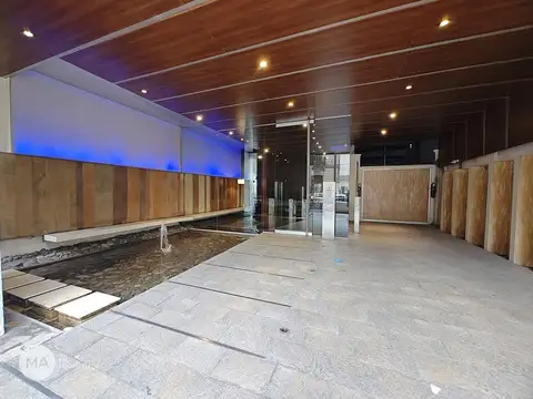 Oficina en Venta con 1 cochera