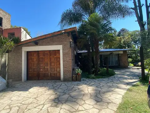 CASA | LOTE 1.650 | 287 m2 | 4 DORM + PLAY| QUINCHO Y PILETA