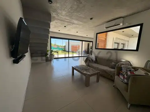 Casa en venta. Barrio Cerrado "El Ombu"