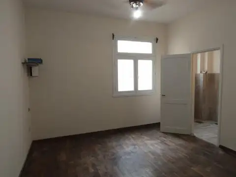 ALQUILER 2 AMBIENTES REFACCIONADO COMO NUEVO.