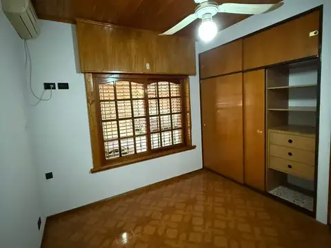 Depto Tipo Casa en Alquiler 1 año