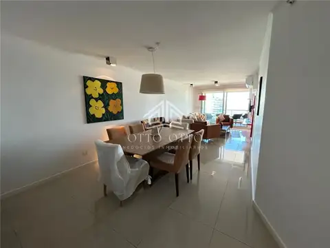 Departamento en Alquiler en Punta del Este, USD 12.000