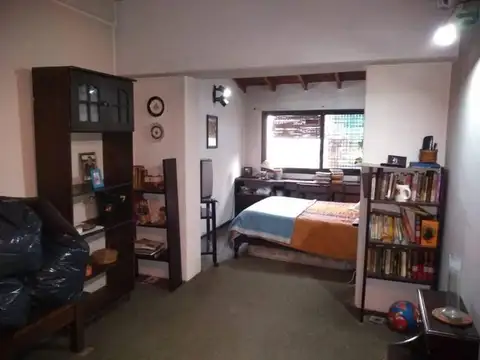 Casa  en Venta ubicado en Castelar, Morón, G.B.A. Zona Oeste - AMA0137_LP545206_8