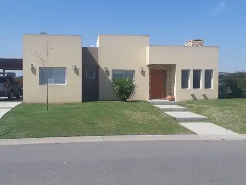 *RETASADA*   SAN SEBASTIAN AREA 12 LOTE al 100