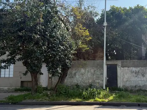 LOTE A 300 METROS DE LA AV. MITRE Y A MTS DE AV BELGRANO