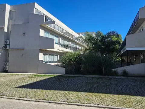 Departamento en Venta en Saravi Village 100
