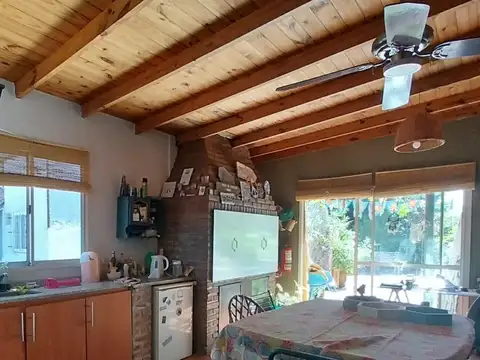 Depto Tipo Casa en Venta de 6 ambientes