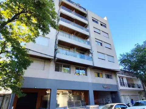 VENTA DPTO. 2 DORM COCHERA, PILETA Y GIM. V. MARÍA