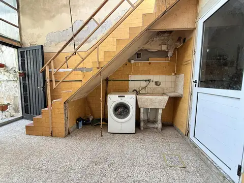 Depto Tipo Casa 2 ambientes con 1 baño