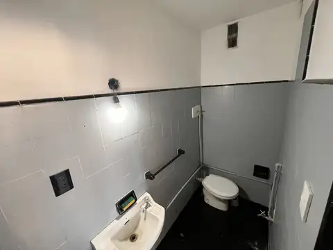 Oficina en Venta en Moron Sur, USD 32.000