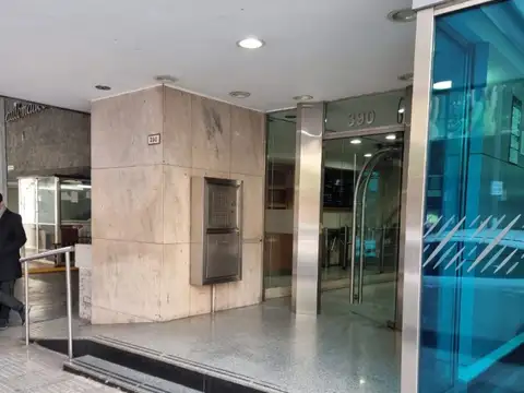 Uruguay 300, Piso 14