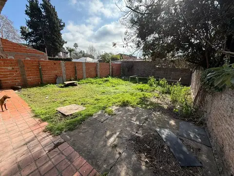 Av. General Richieri 800