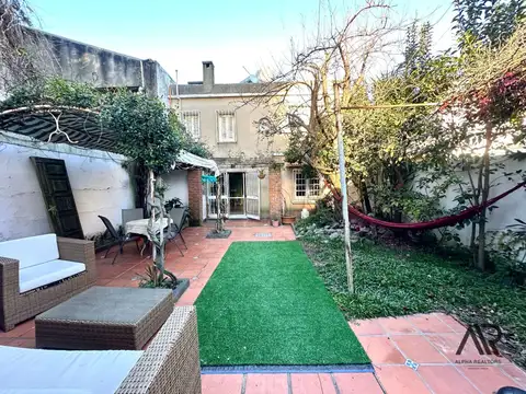 Venta hermosa casa 4 Dormitorios con gran patio