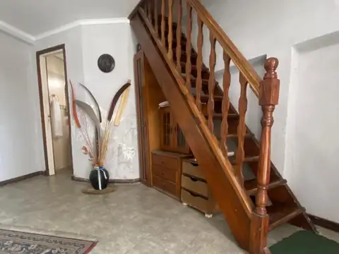 LOCAL MAS VIVIENDA SOBRE AV. MONSEÑOR ZABALA