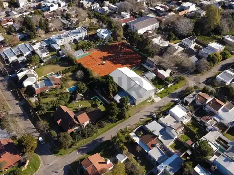 Galpon en Venta en La Plata, USD 230.000