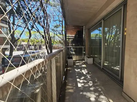 Departamento 4 ambientes con 3 baños