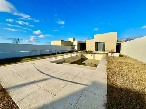 Av Punta Chacra 2200