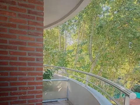 DEPARTAMENTO VENTA DOS AMBIENTES MONTE GRANDE CENTRICO