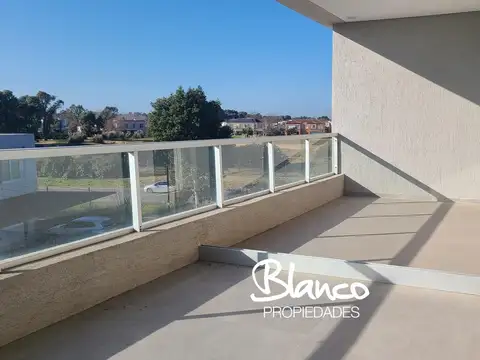 Departamento Dúplex  en Venta en La Calesa, Pilara, Pilar