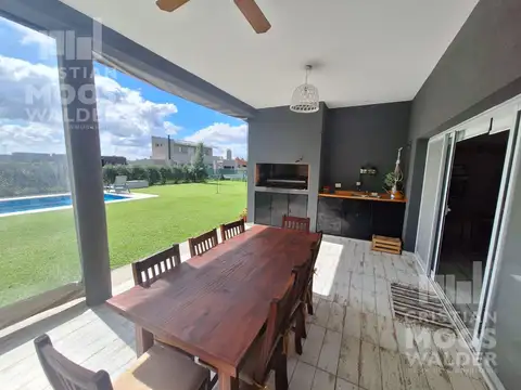 Casa en Venta al Noroeste