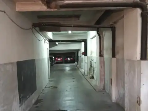 Cochera en venta - 17Mts2 - Abasto