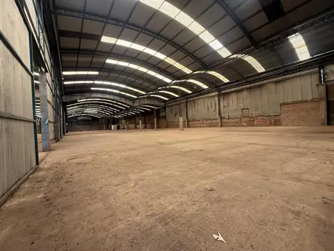 Carlos Pellegrini a metros del Puente Alsina