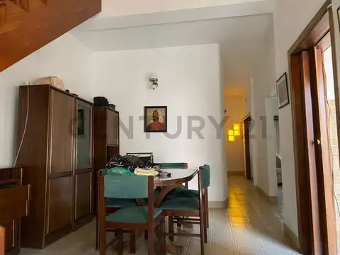 La Rioja 2100, Piso 0