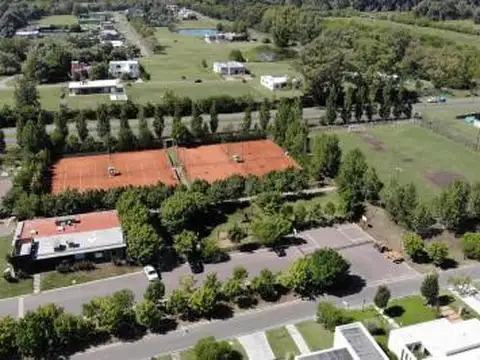 Terreno en Venta 20  mts Frente