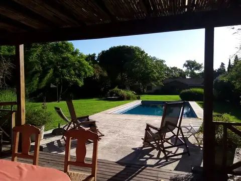 Casa en Alquiler Temporal de 4 dormitorios