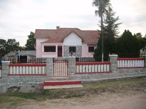 CASA 6 amb. Oportunidad Gastronómico HUERTA GRANDE