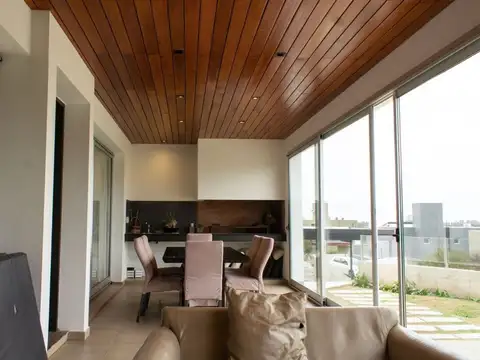 ALQUILER CASA 4 DORM EN EL RODEO, LA CALERA