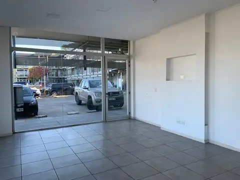 Local en Alquiler en Verdi 57, $ 650.000