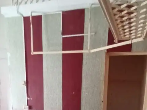 REGIO LOCAL SITUADO SOBRE LA VIA PUBLICA - OPORTUNIDAD 