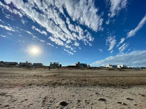 Terreno en Venta 22  mts Frente