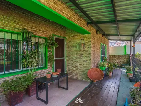 VENTA 2 CASAS MAS APARTAMENTO PUNTA DE RIELES