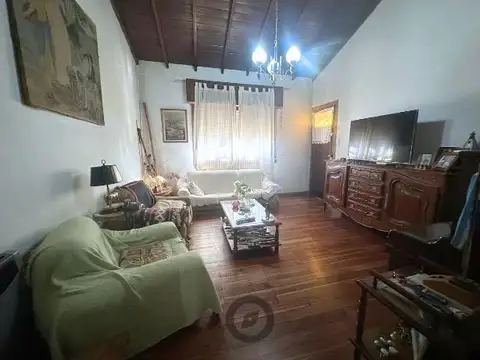 Casa en Venta en Burzaco Oeste, USD 100.000