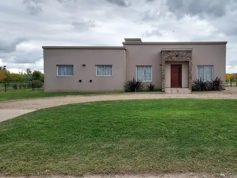 Calle la escondida 100