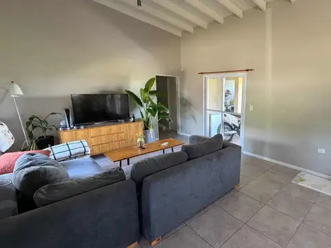 CASA 4 AMBIENTES BARRIO CERRADO LUJAN FINANCIACION