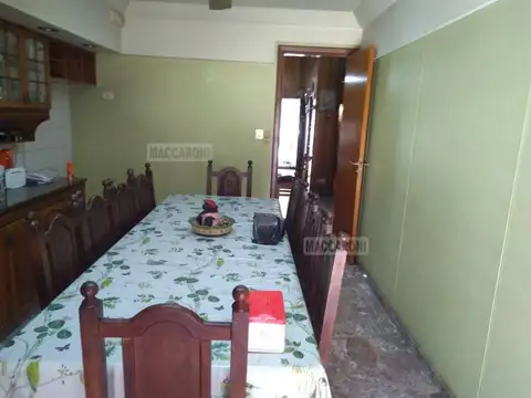 Casa en Venta en Mataderos, USD 250.000