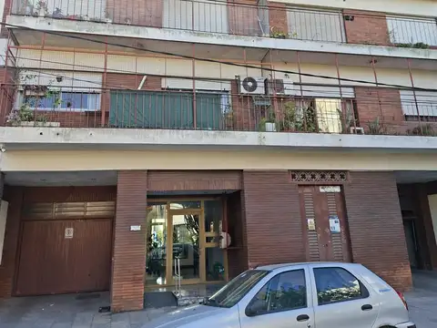 VENTA DE DEPARTAMENTO DE 3 AMBIENTES EN RAMOS MEJIA SUR